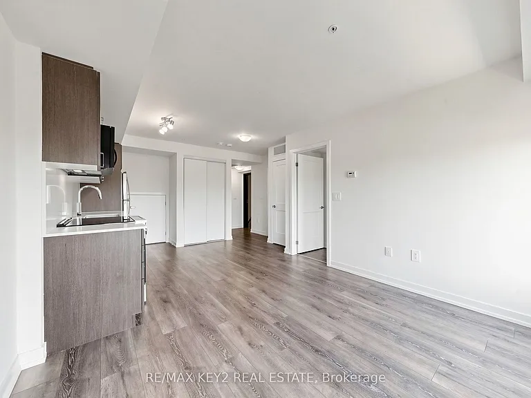 1670 Victoria Park Ave #213 — Photo 10
