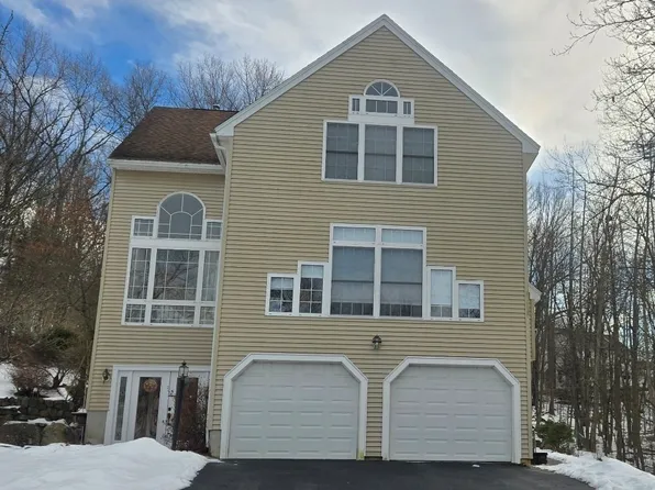 7 Tree Top Way, Methuen, MA 01844