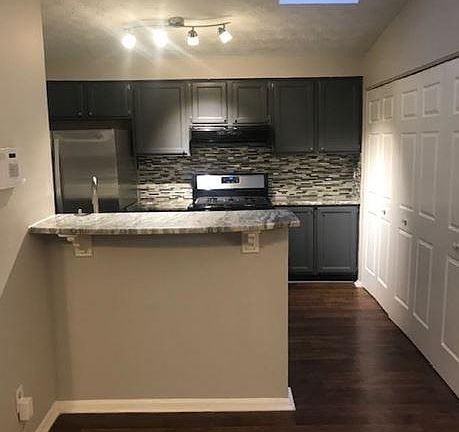 5th image of 1292 Keys Lake Dr