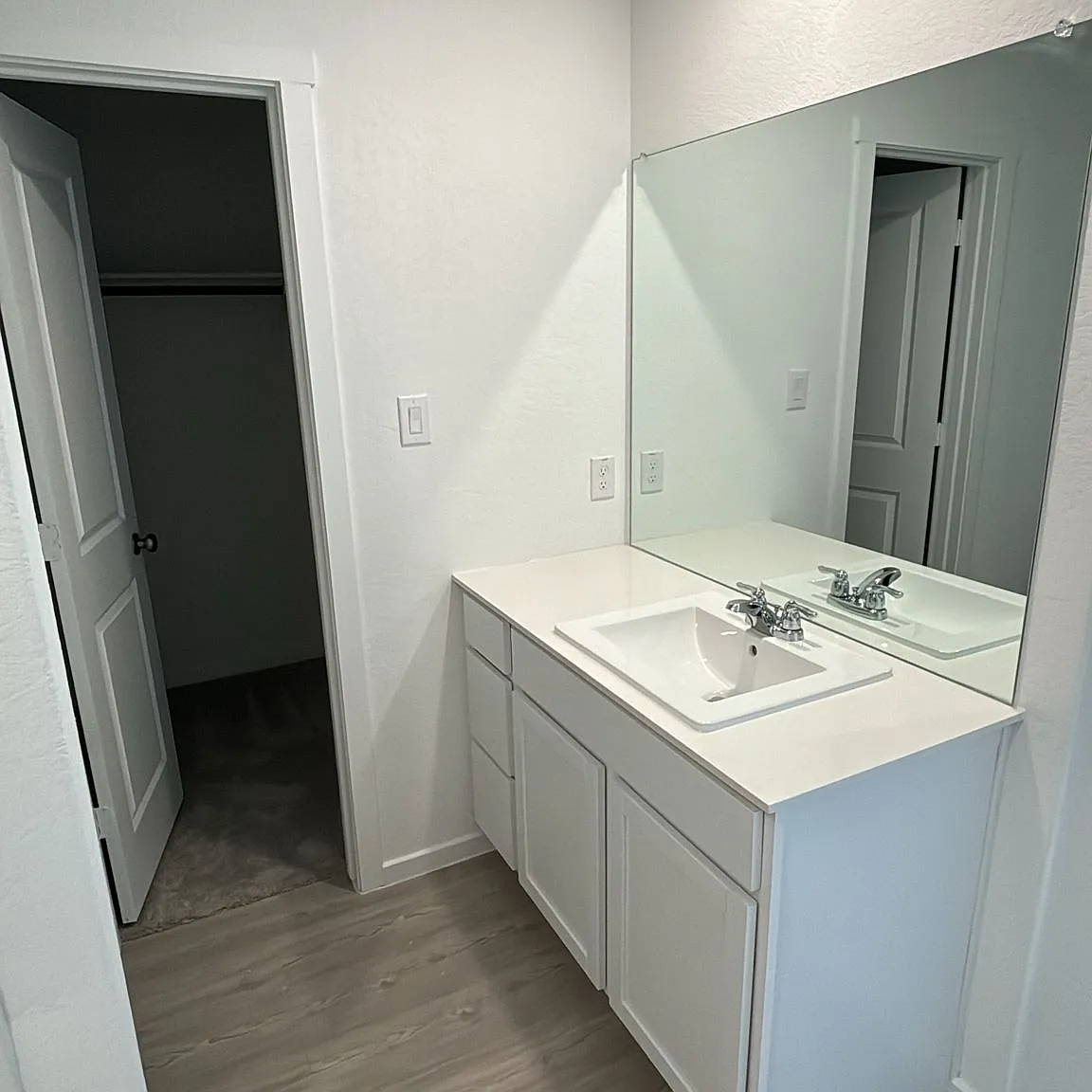 4 bed, 1600 sqft, $1,700 — Photo 4