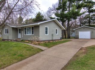 1350 Cameron St, Eau Claire, WI 54703