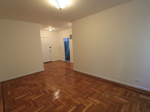 3rd image of 41-42 42nd St APT 2A