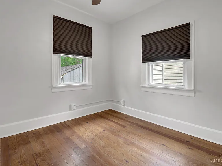 4637 Alpine Ave — Photo 9