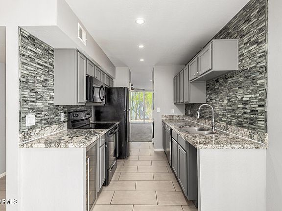 5th image of 4646 N 11TH Avenue #125