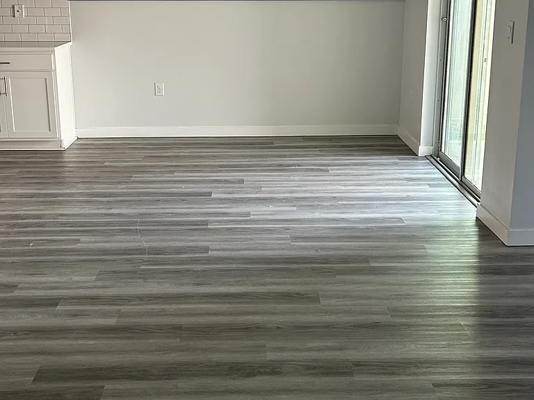 415 Tanis Ave — Photo 4