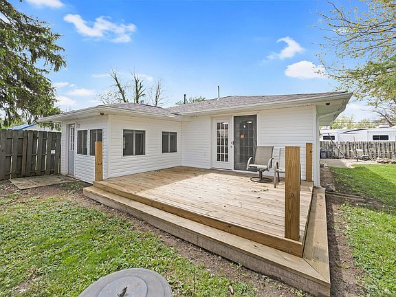 4th image of 9084 McGregor Dr
