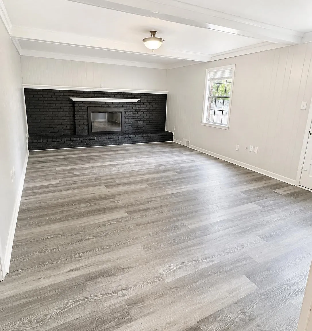 4 bed, 2.5 bath, $2,450 — Photo 3