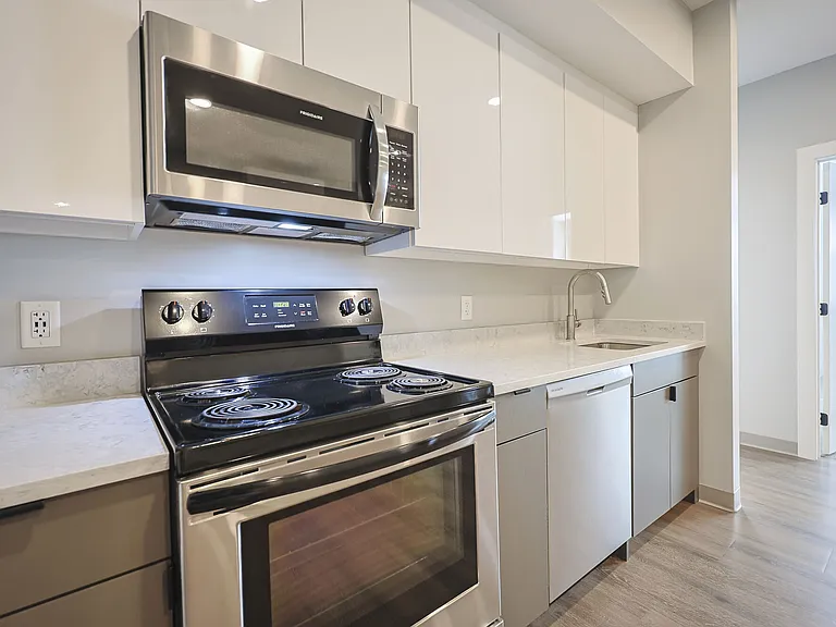 100 Hemenway — Photo 12