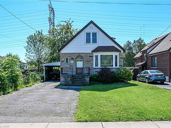 2nd image of 83 Aberfoyle Ave