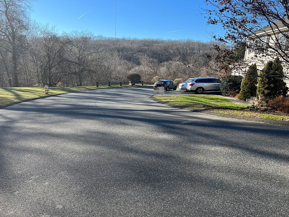 11 Cannon Way Monroe, CT Zillow