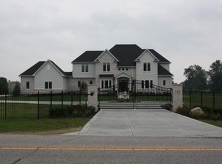 7825 Five Points Rd, Indianapolis, IN 46259