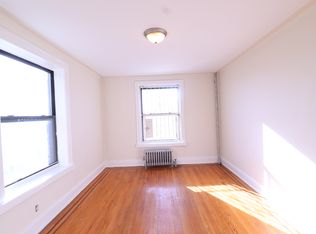 8602 Forest Pkwy APT 2J, Woodhaven, NY 11421