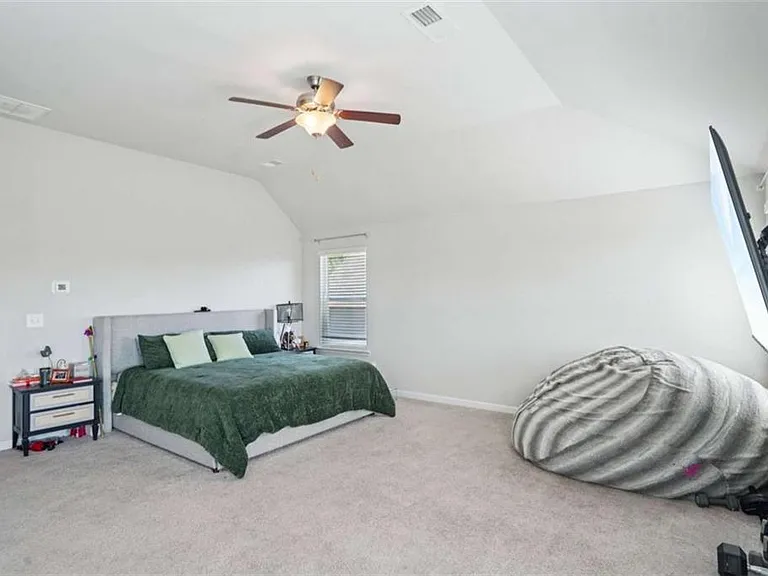 3605 Broadwick Ln — Photo 12