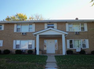 110 Maple Ave S, Slinger, WI 53086