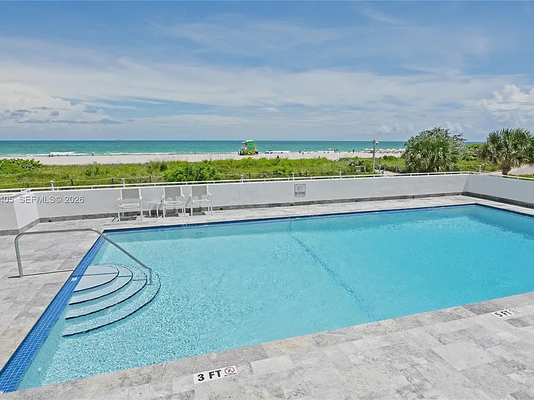 401 Ocean Dr #525 — Photo 14