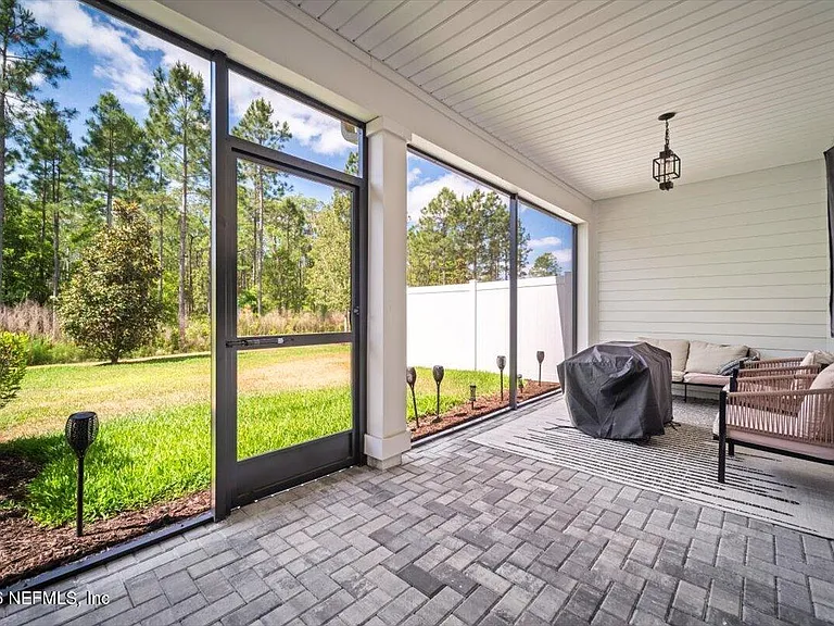 11358 Newtonian Blvd — Photo 32
