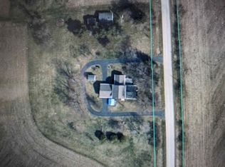 15644 Eicks Rd, Durand, IL 61024