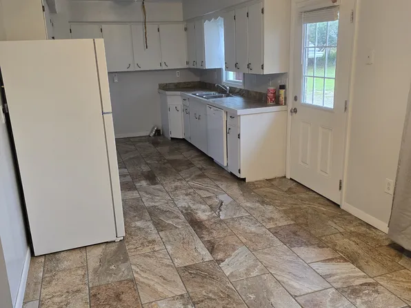 15060 Dewey Rd #104, Townville, PA 16360