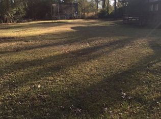 205 Myrtle Dr, Forest, MS 39074