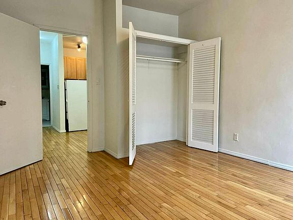 2nd image of 46 Allen St #1AA