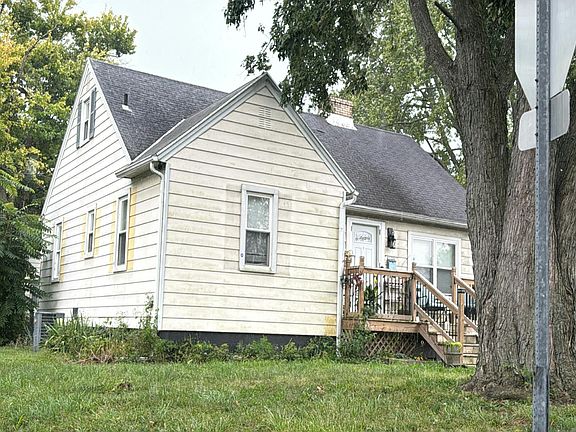 3rd image of 2600 Lehigh Pl