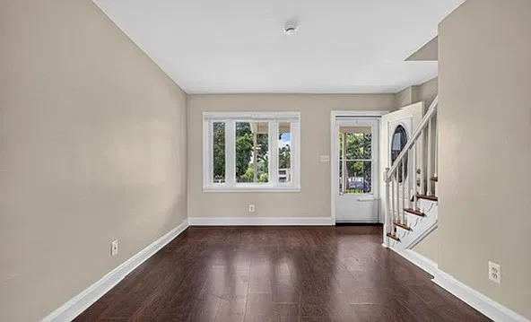 2 bed, 1.5 bath, 1060 sqft, $1,800 — Photo 3