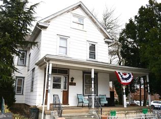 3333 Rhawn St, Philadelphia, PA 19136