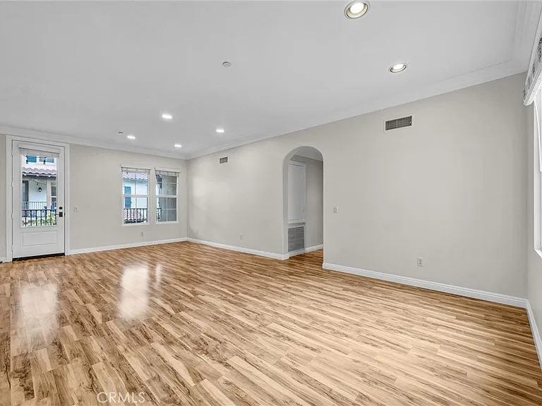 755 S Melrose St — Photo 10