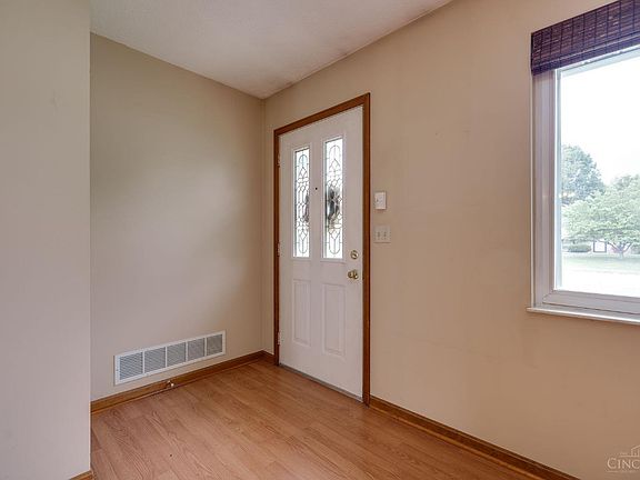 5th image of 5870 Brooke Meadows Ct