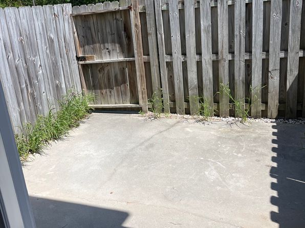 9808 Whitefield Ave #B, Savannah, GA 31406