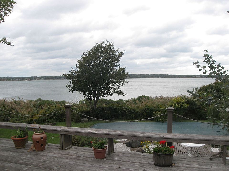 1st image of 269 E Lake Dr