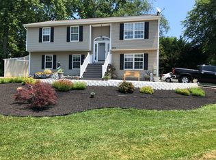 3905 Cove Rd, Edgewater, MD 21037