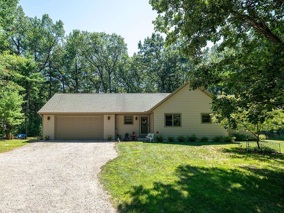 1st image of 1809 S Badger Ln