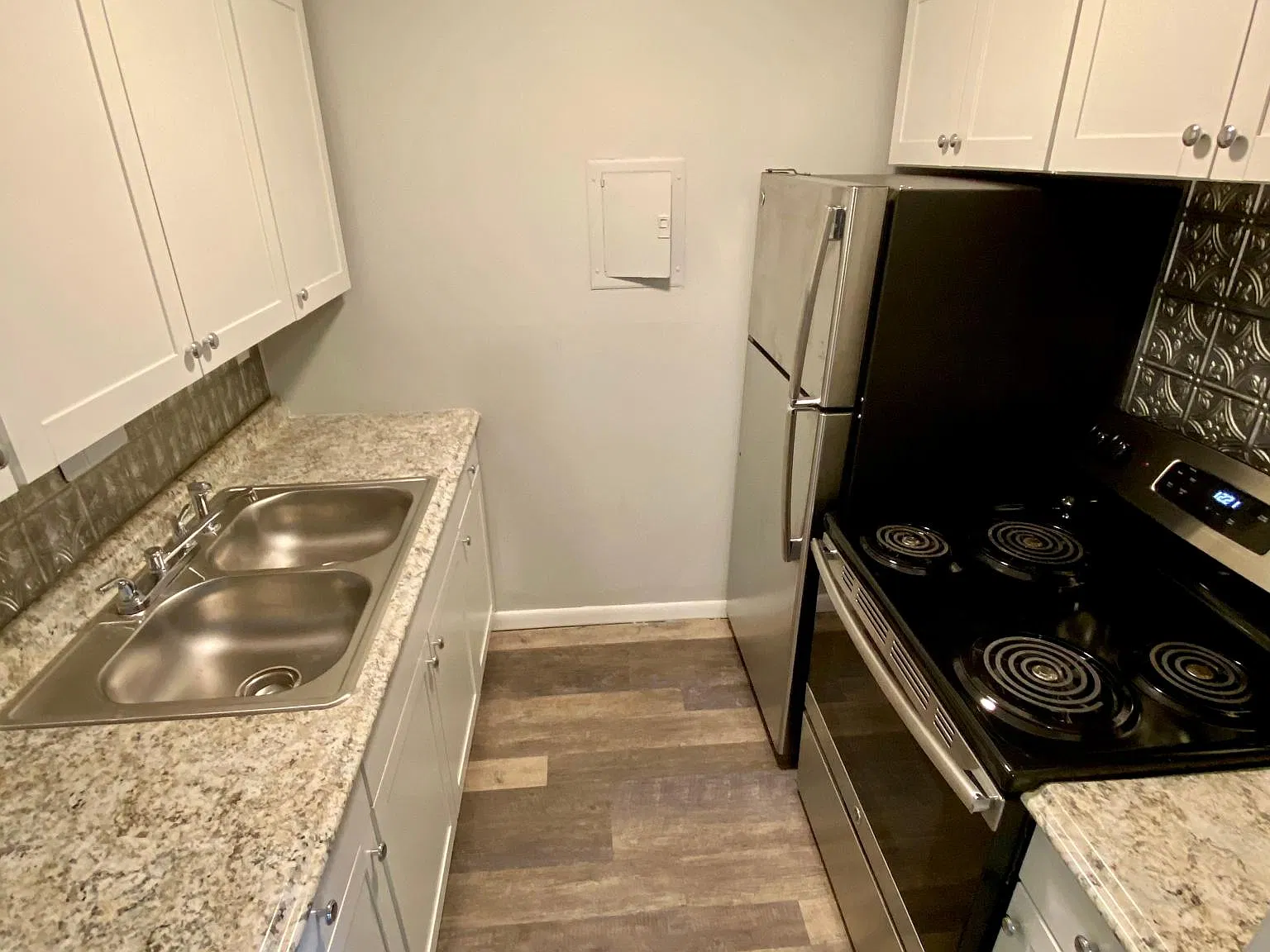 2 bed, 950 sqft, $1,250 — Photo 4