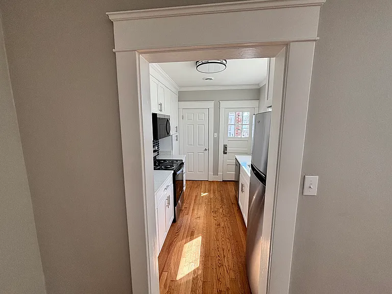 203 Maryland Ave #2 — Photo 6