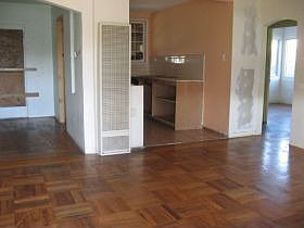 2nd image of 2887 Lowell Ave