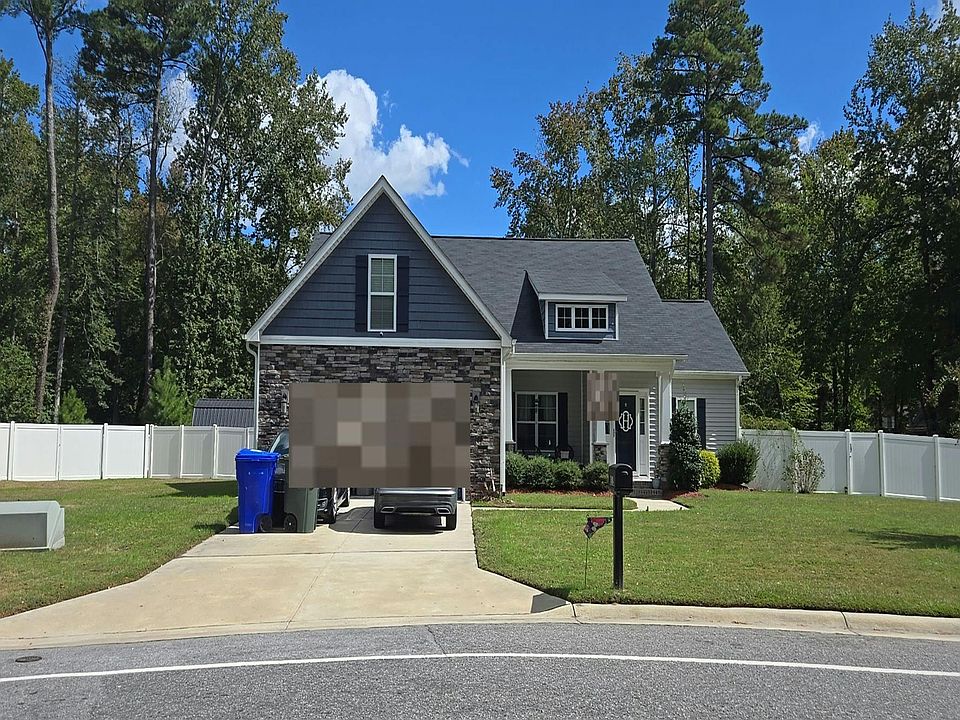 1st image of 215 Westhaven Rd