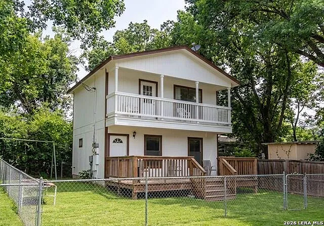 351 Altgelt Ave — Photo 1
