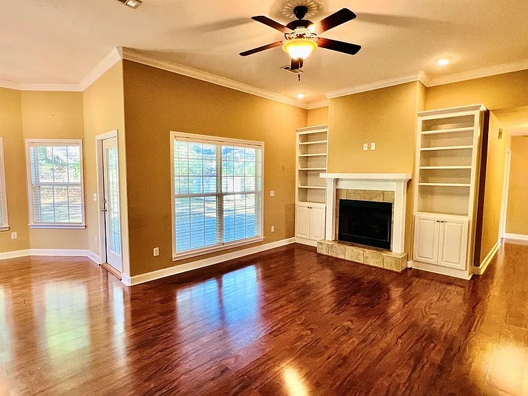 103 Vineyard Dr — Photo 7