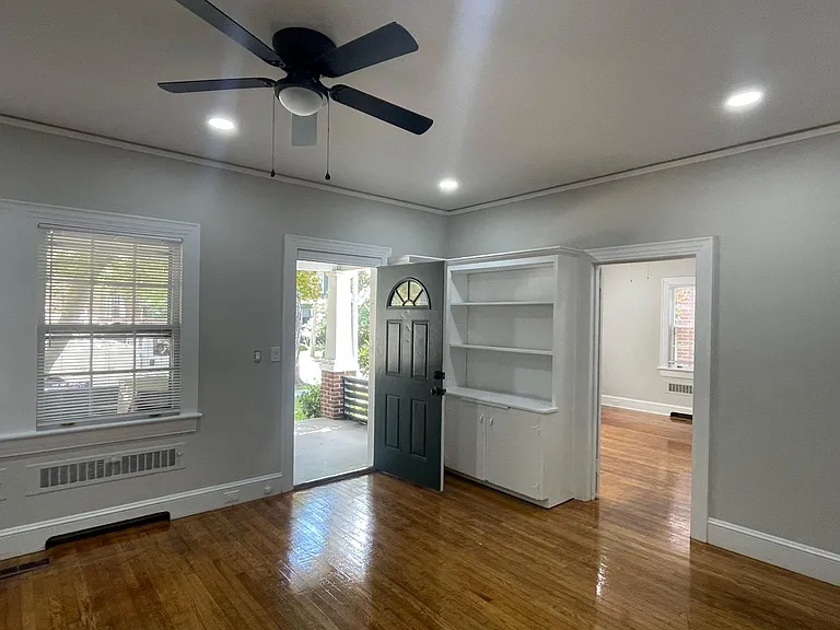 406 S Harding St #A — Photo 6