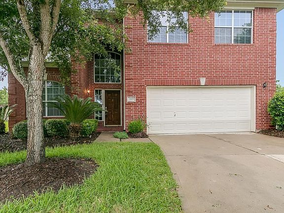 2nd image of 4103 Laurel Woods Cir