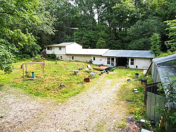 2nd image of 7558 S County Road 200 E