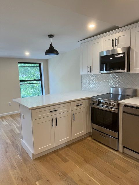 1st image of 204 Avenue B #2