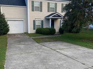 2048 Pimpernel Rd, Charlotte, NC 28213