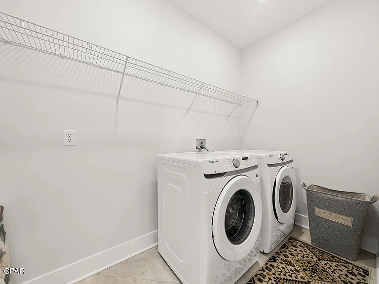 2101 Kingfisher Ct — Photo 37
