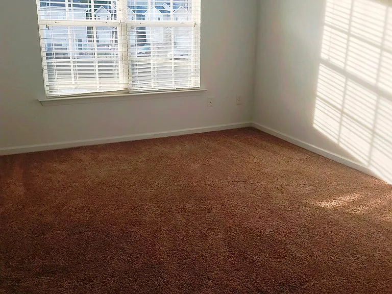 730 Bellview Way — Photo 16