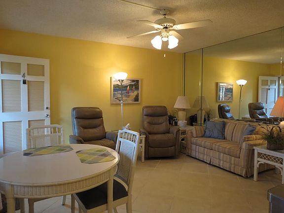 5th image of 167 N Collier Blvd APT G4