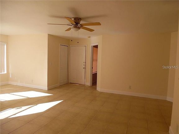 3rd image of 4732 Walden Cir #27