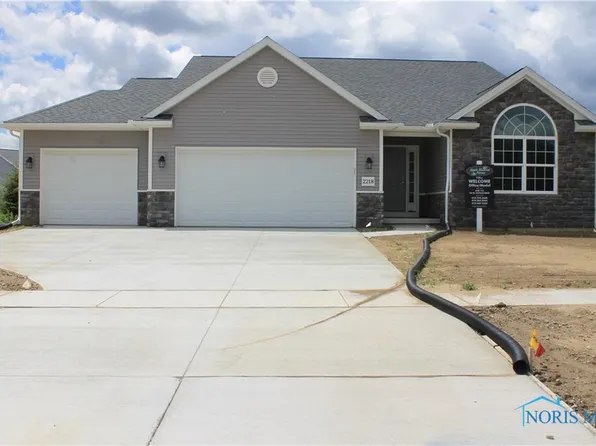 2218 Gunn Rd, Holland, OH 43528