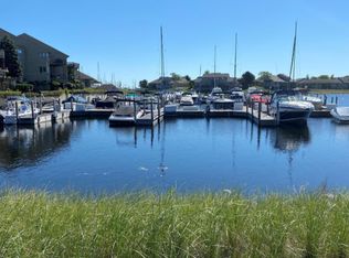 3545 Marina View Point #A5, Muskegon, MI 49441